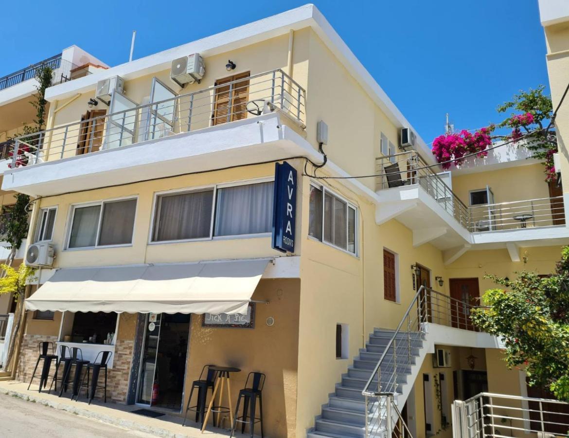 Avra Rooms Karpathos Luaran gambar